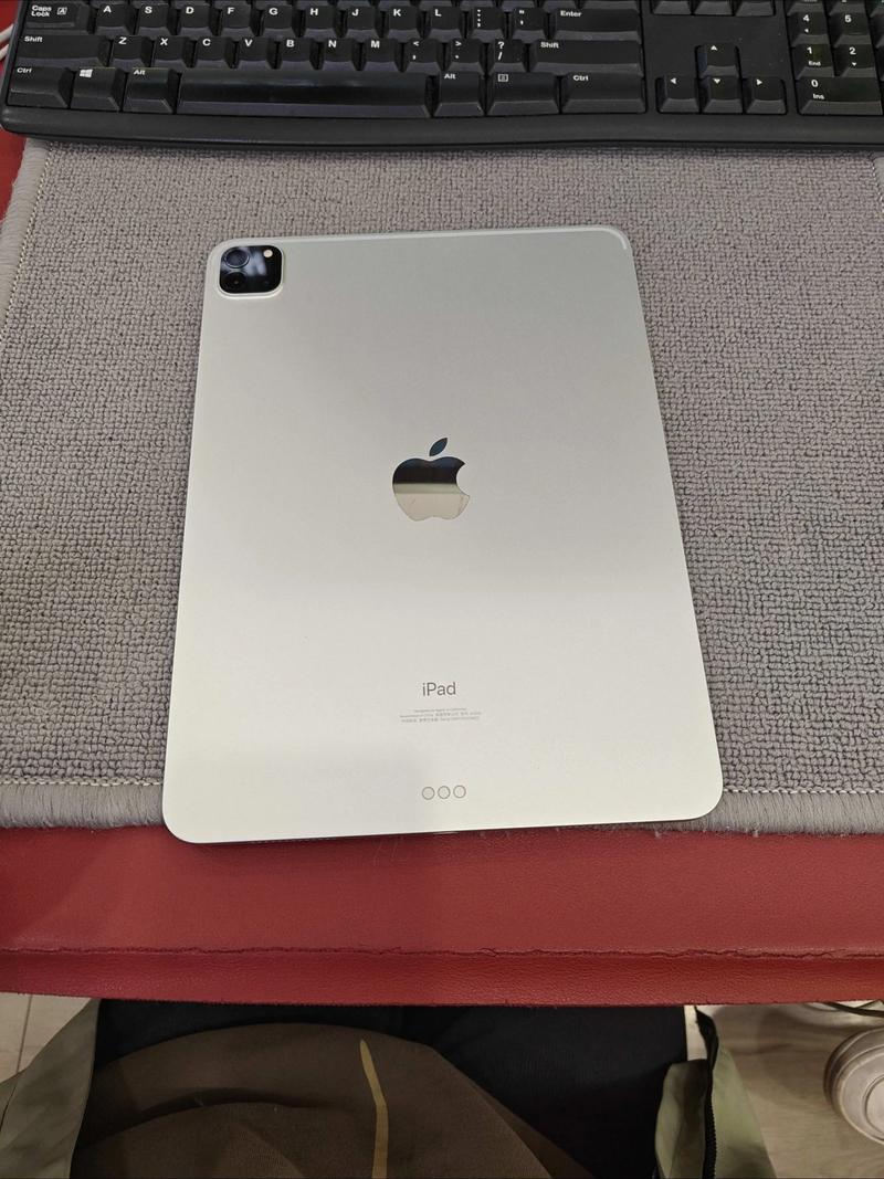 苹果笔记本11寸、13寸、15寸精准的长多少宽多少?