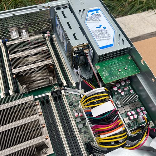 服务器内存能装到家用电脑里么?-服务器