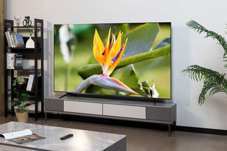 请问电脑主机和显示屏的辐射那个更大?