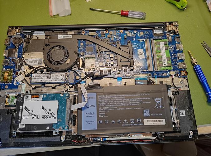 戴尔E5510可以换独立显卡么??