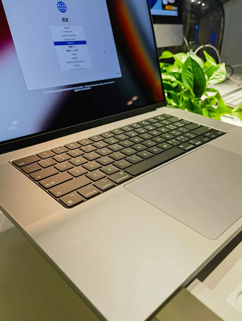 做设计工作的买什么笔记本比较好?