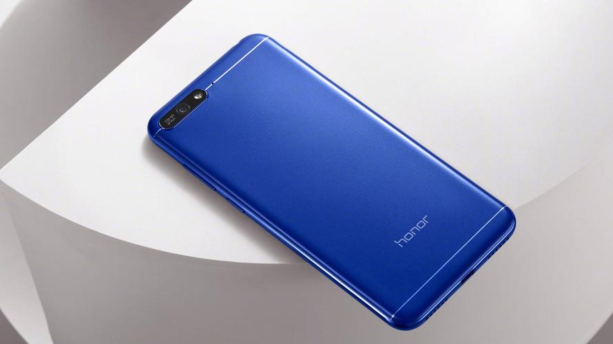 我的华为荣耀7A被重重的摔一下,现在黑屏开不了机,但是长按电源键有...