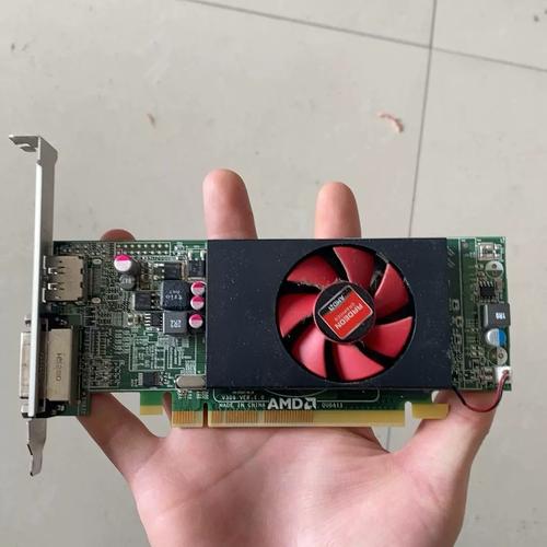 240的显卡是什么意思?好用不