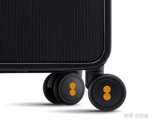 电脑放行李箱里面会压坏吗?