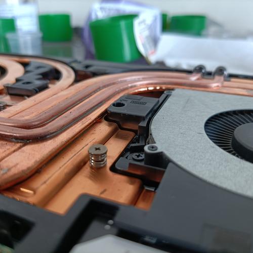 笔记本电脑怎么改装散热系统