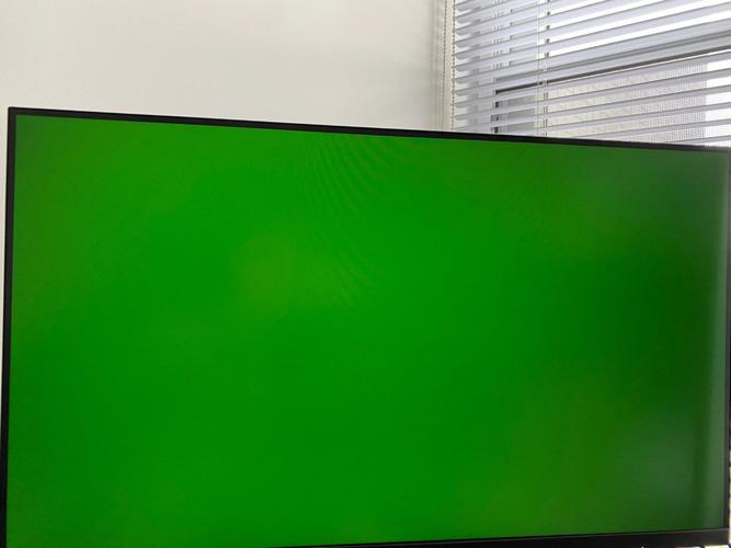 电脑屏幕有一条竖线怎么修复