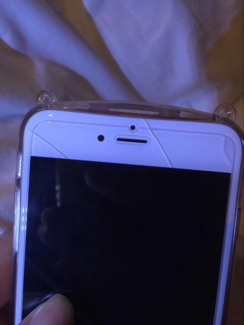 6splus外屏碎了,基本上都可以用,也有显示都好好的,如果只换外屏可以不...