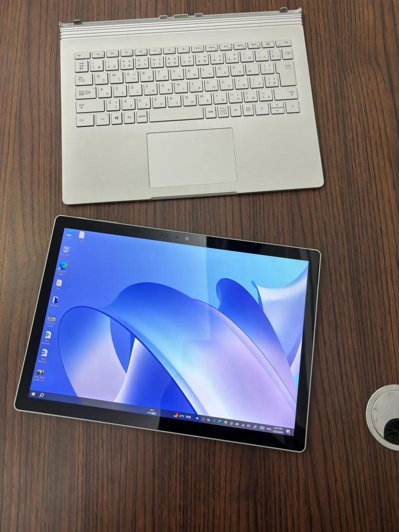 微软SurfaceLaptop对比Book哪个值得买SurfaceLaptopBook详细对比评测...