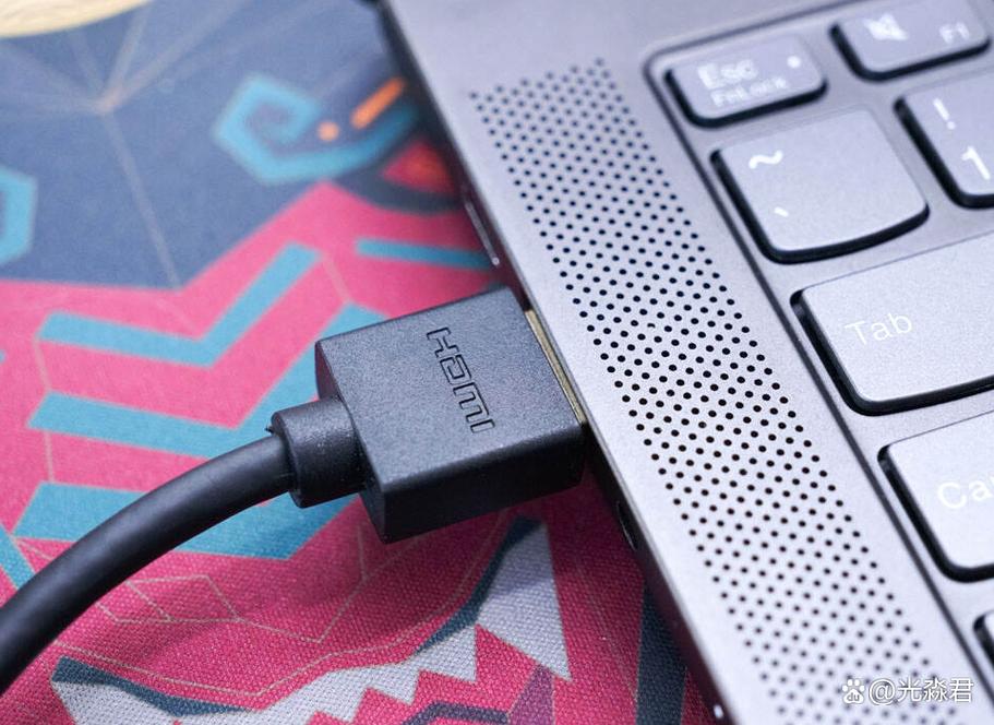 hdmi接口支持输入吗可以接笔记本吗