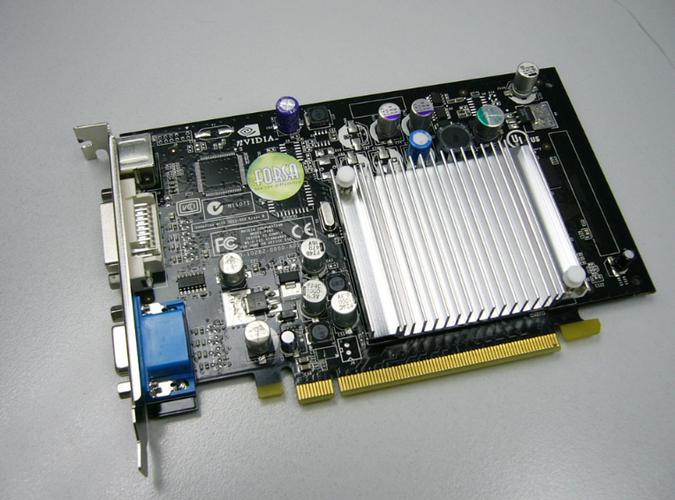 请推荐一款PCIE—16X接口类型的显卡