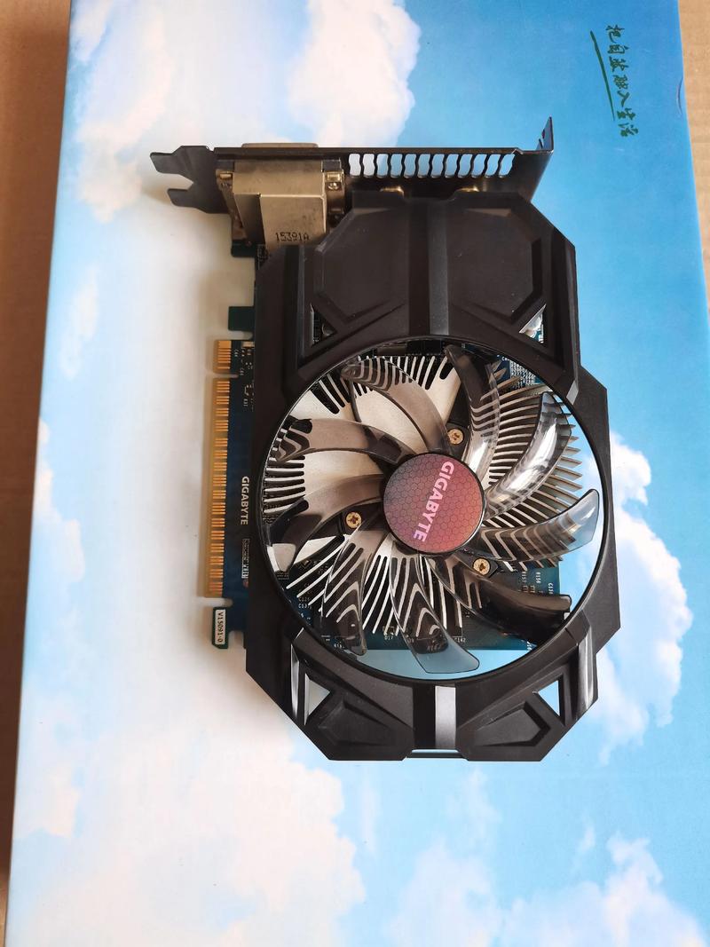 技嘉gtx750ti是pci-e+16x接口?