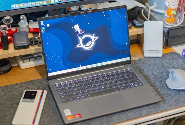 联想笔记本t430u的键盘怎么拆下来