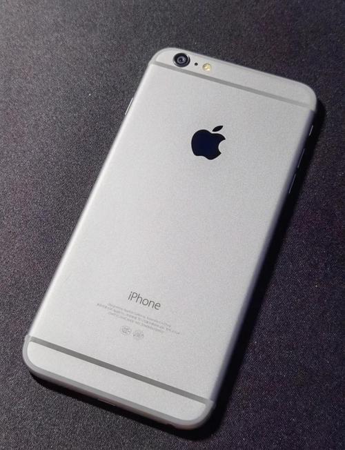 iphone运行内存都是多大