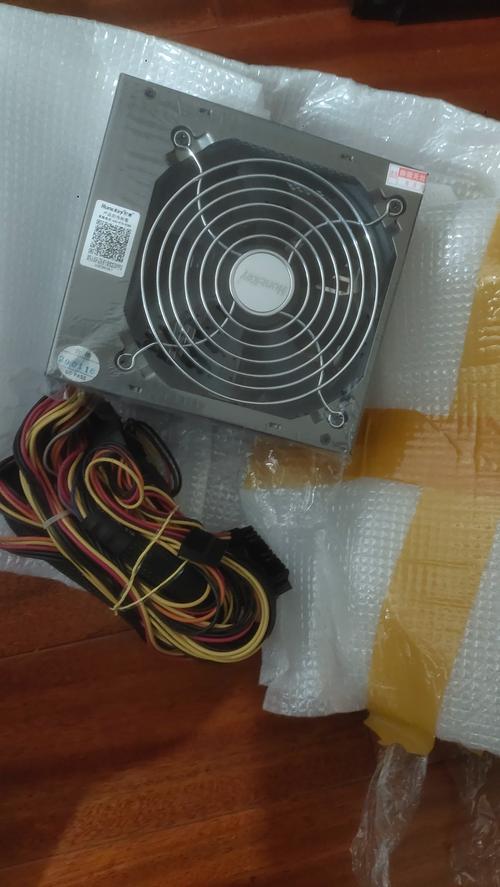 台式电脑电源650块算贵吗,500w的