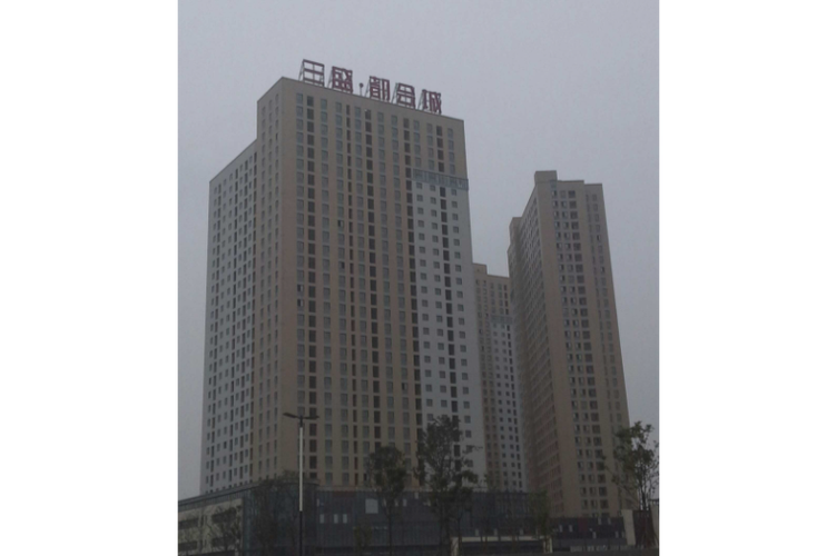 龙泉三盛都会城周边有修电脑的吗