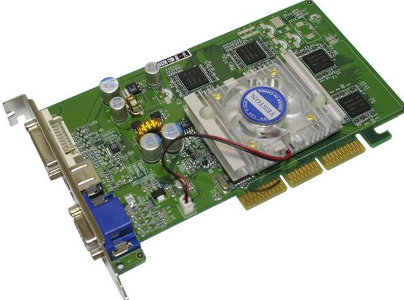 400元买盈通9550,还是七彩虹FX5200,都是双128,请问哪个更好