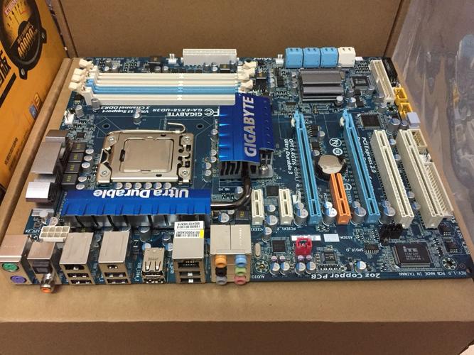 脑科x58主板可以带rx580么?