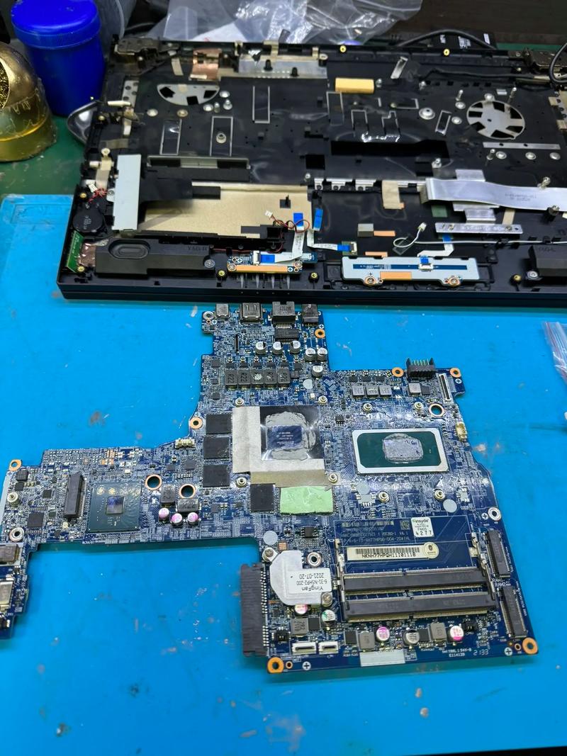 用了4年的笔记本电脑,主板坏了,有必要维修吗?维修的话,大概多少钱左右...