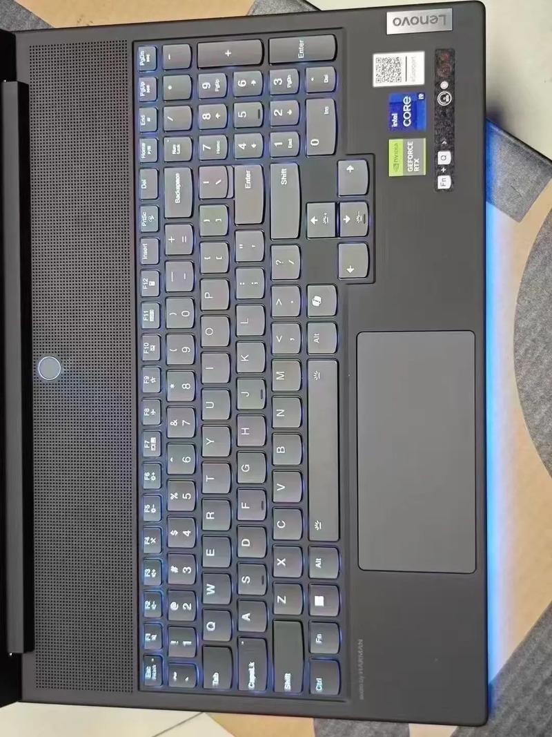 联想拯救者y9000p背光灯怎么开