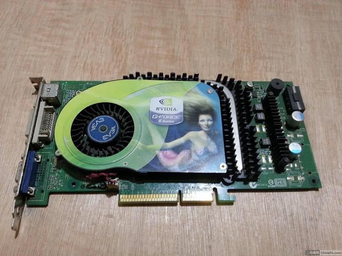 玩卡丁车卡,我想升级我的显卡,请问AGP架构的什么显卡比较好?