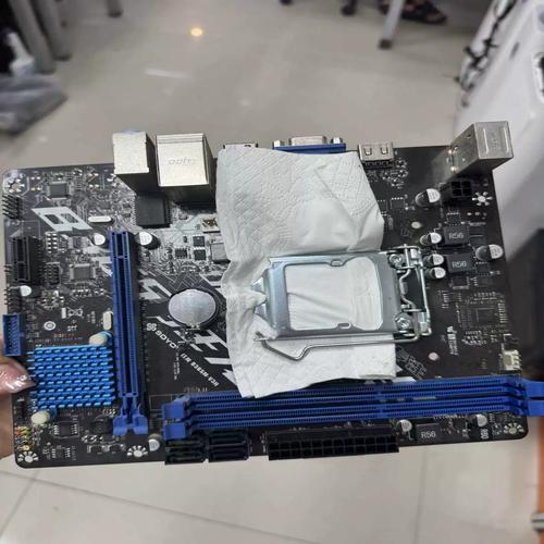 华硕b365m支持3200频率的内存吗