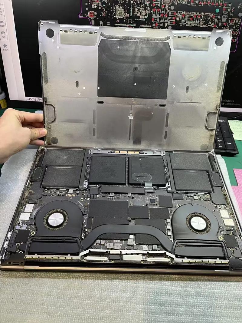 笔记本保养一次多少钱呢?清理笔记本电脑灰尘需要多少钱?