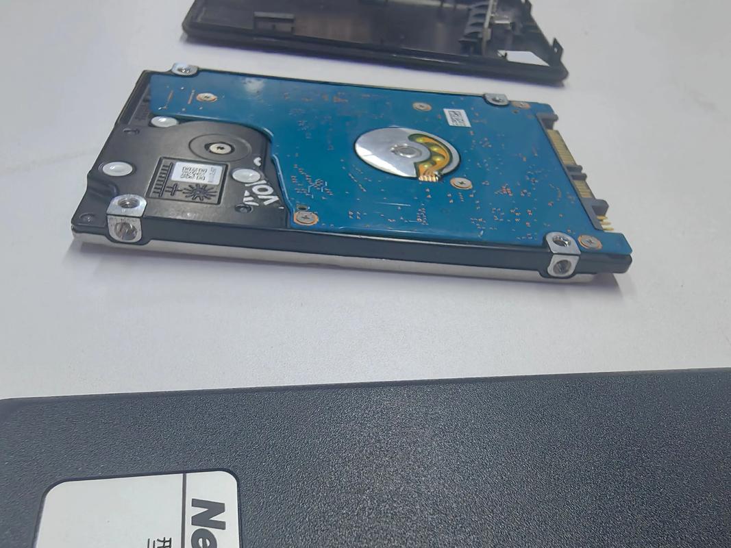 硬盘损了电脑里的资料会丢失吗电脑硬盘如果坏了里面的东西能全部找回吗...