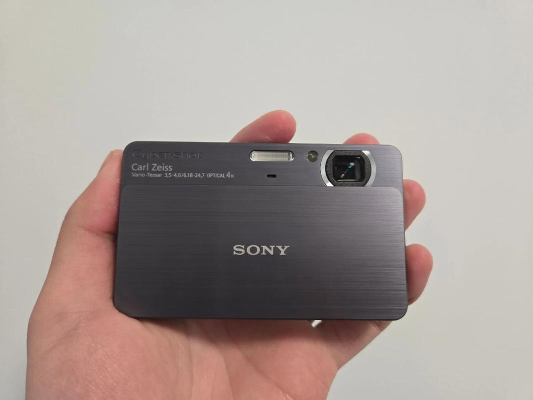 万能的百度帮我分析索尼T900,T90和T700比较好买哪个