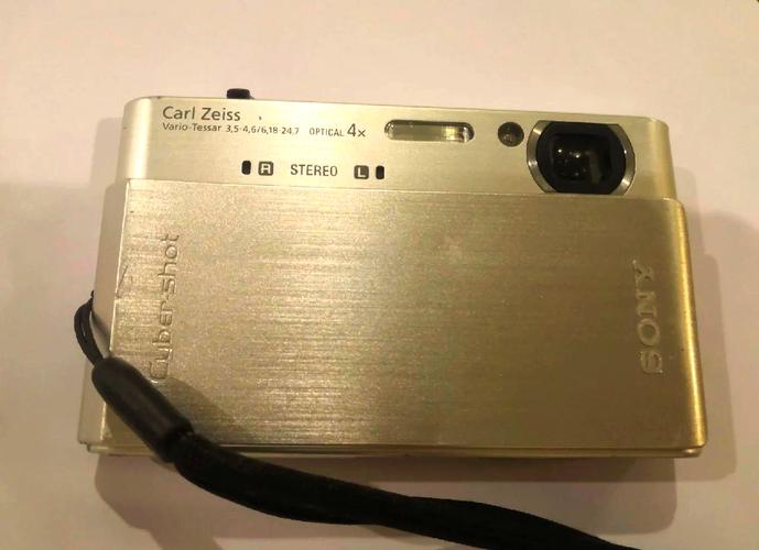 索尼T900用什么内存卡