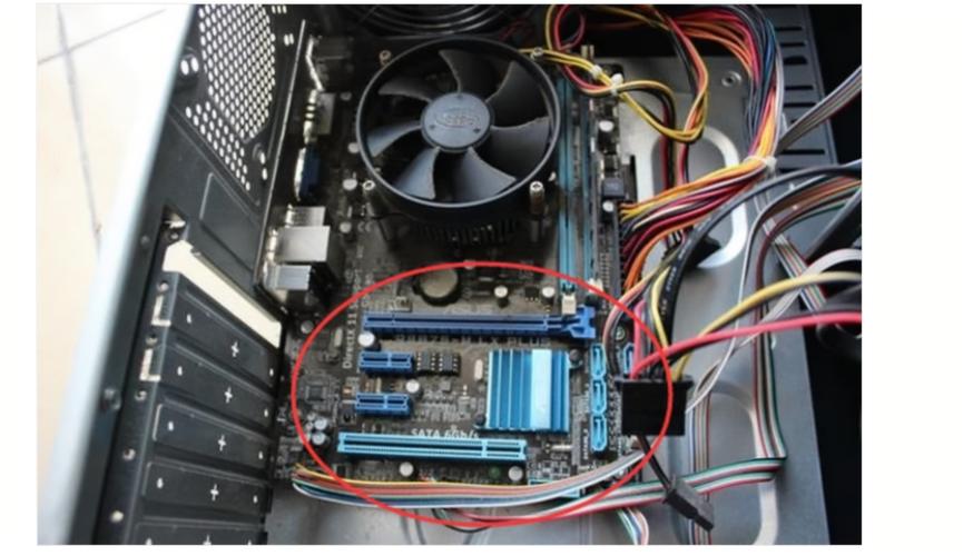 电脑哪个线是硬盘电脑硬盘线是哪根