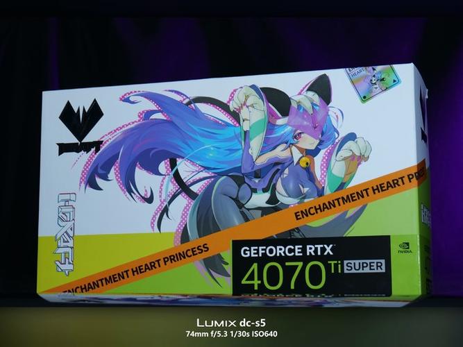 铭瑄r7『2』40的显卡和盈通hd7750的哪个好些?