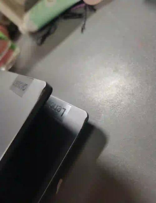 联想小新换电脑壳多少钱换一个联想笔记本电脑壳大概要多少钱