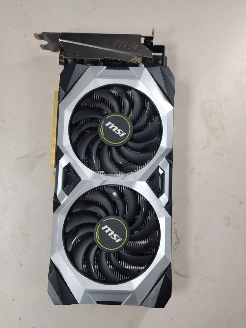 显卡RTX2060S玩完美世界怎样?