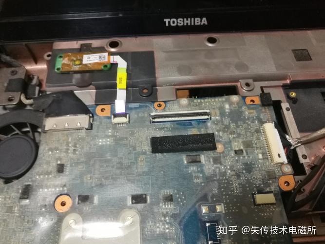 东芝satellitel600-01b评测