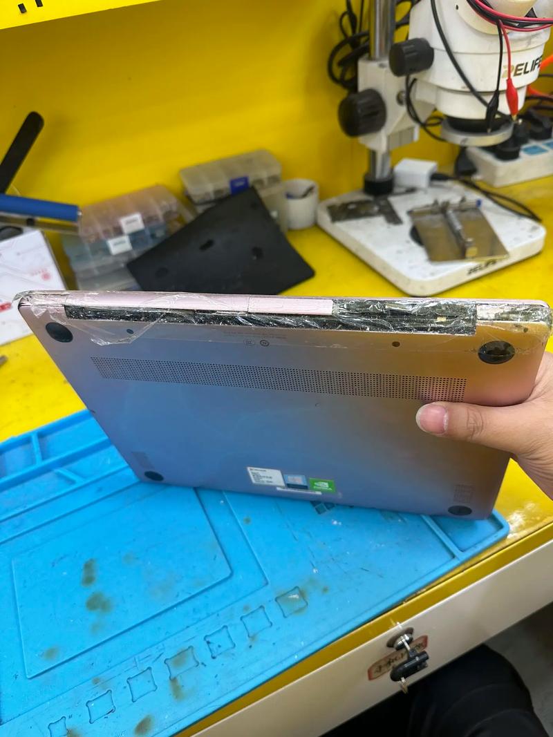 电脑换壳多少钱笔记本电脑外壳摔碎了换个外壳要多少钱