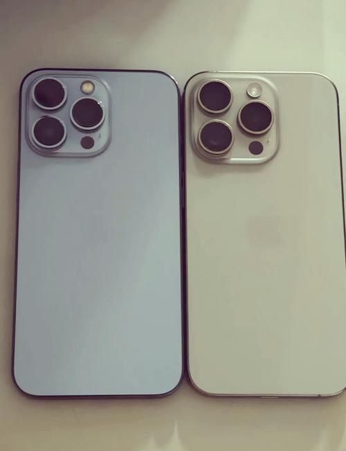 苹果15pro与13寸pro有什么区别