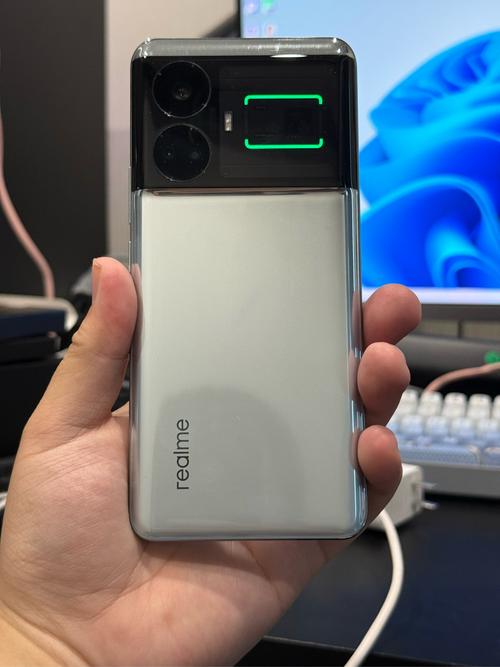 oppor819t这款手机的电池能换吗?