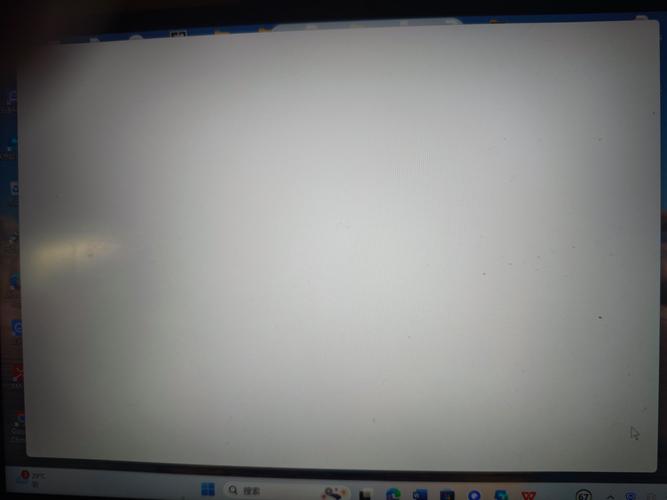 电脑白屏是怎么回事?计算机白屏故障解决方法