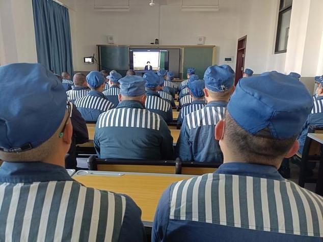 大家买平板都是干嘛的啊~能手机+笔记本的合体?