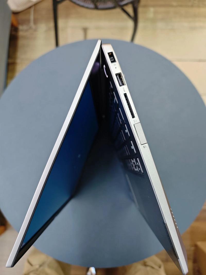 电脑独显2g够用吗?