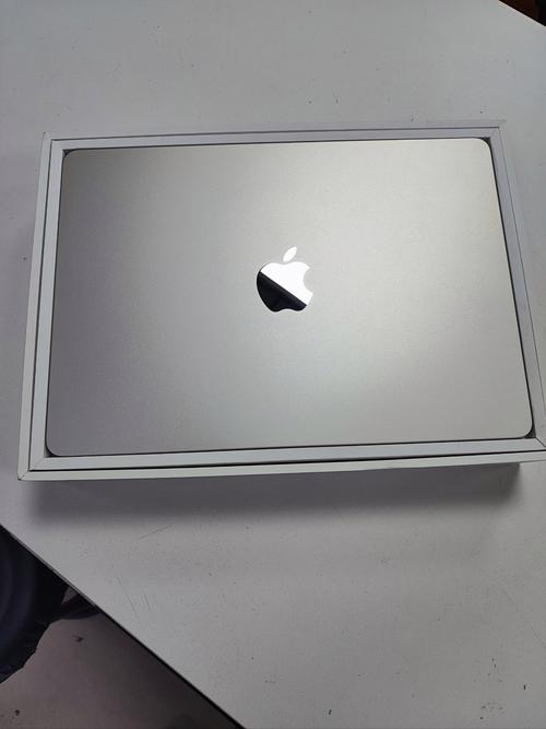 macbookair是哪一年出的?