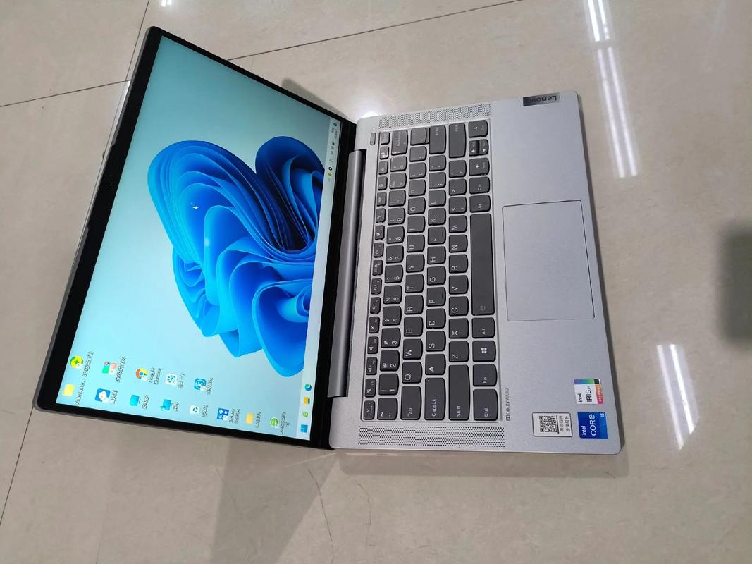 电脑显示屏换外壳多少钱电脑屏碎了要换的话大概需要多少钱