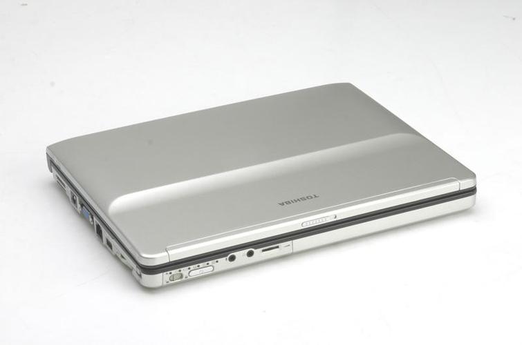 东芝R150笔记本单独用电池开不了机(电池满电),插交流电可以开机,拔掉...