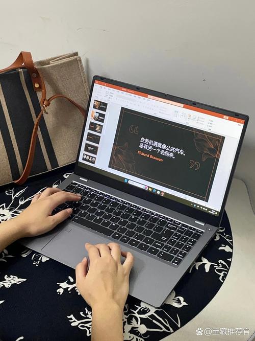 大学新生想入手一台笔记本电脑,有什么推荐的吗