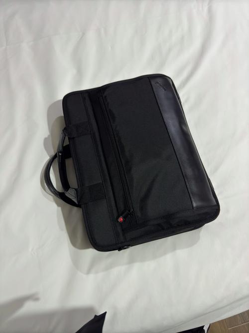 联想拯救者买多大的电脑包