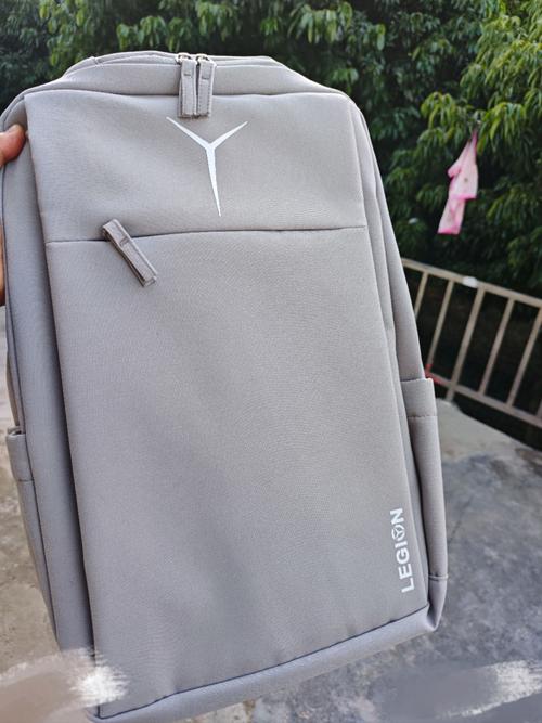 y9000p可以用16寸的电脑包吗