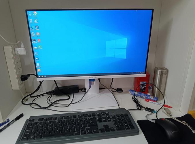 一体机可以外接一个台式主机,当显示器使用吗?