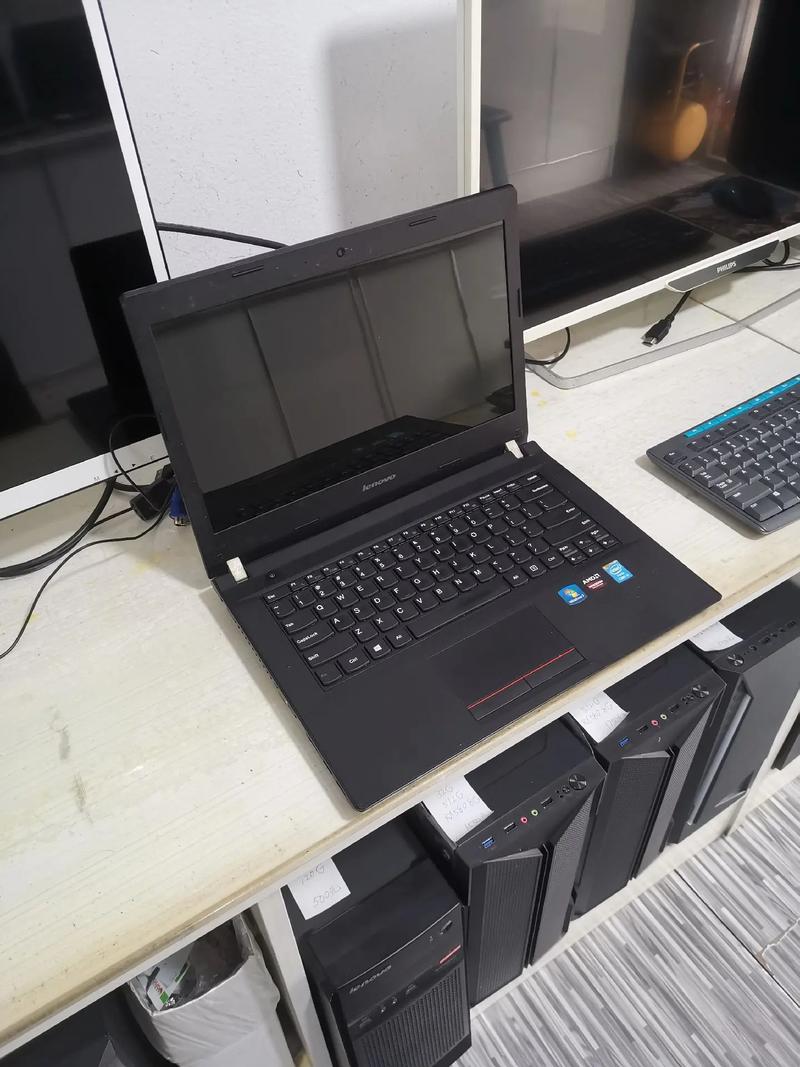 联想x220笔记本i32350m玩游戏怎么样