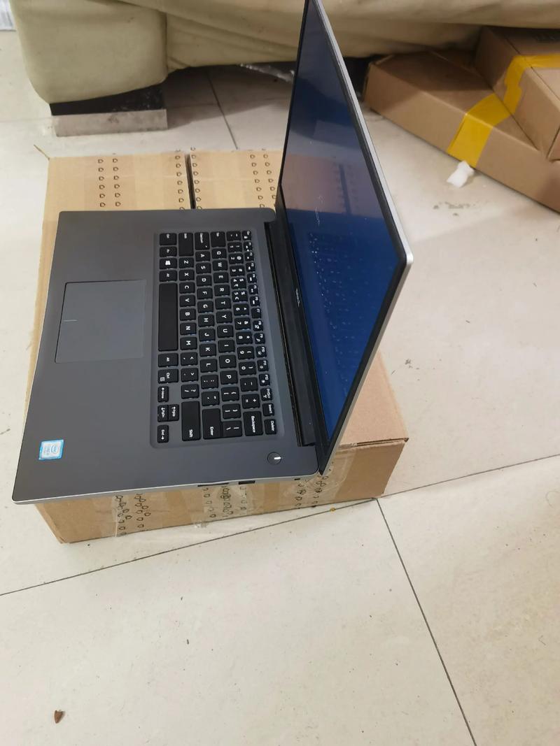 戴尔7560笔记本的借口是干什么用的