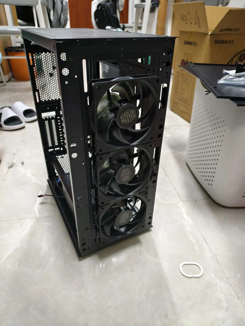 谁知道电脑机箱突然嗡嗡响是为什么?可以推荐一些比较好防辐射电脑机箱吗...